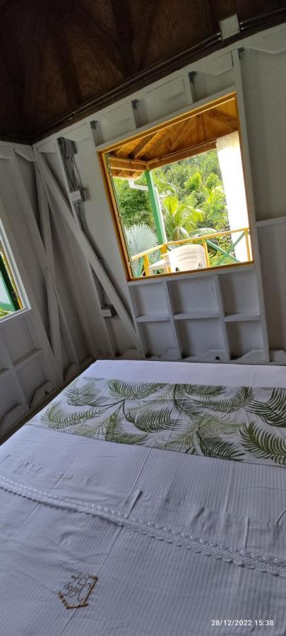 Hotel Yellow Home Providencia Isla Bahia Suroeste Luaran gambar