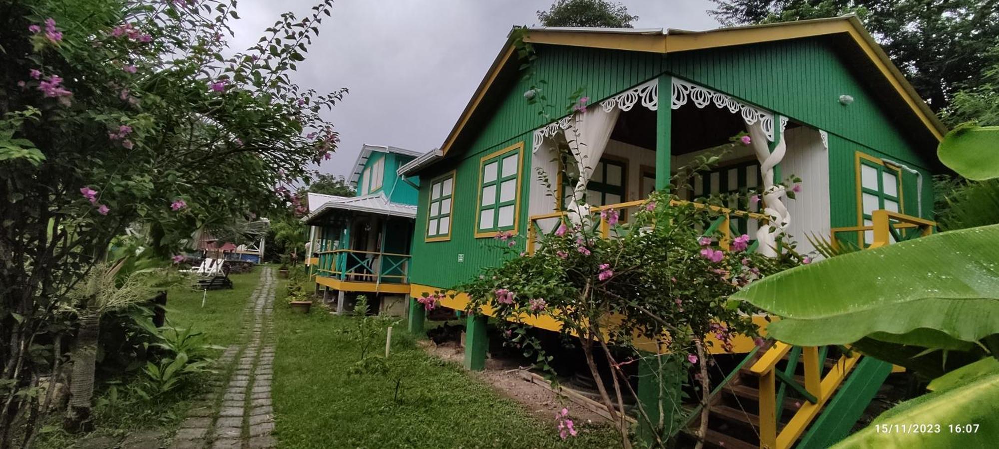 Hotel Yellow Home Providencia Isla Bahia Suroeste Luaran gambar