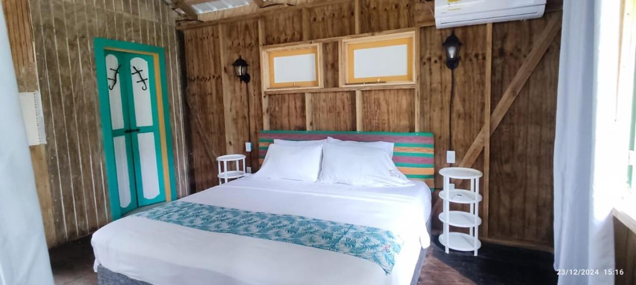 Hotel Yellow Home Providencia Isla Bahia Suroeste Luaran gambar