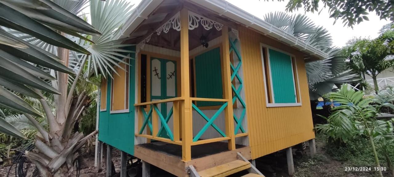 Hotel Yellow Home Providencia Isla Bahia Suroeste Luaran gambar